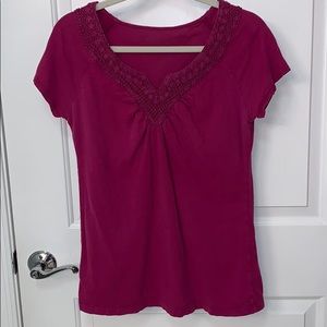 Eddie Bauer Raspberry Colored tee with embroidery